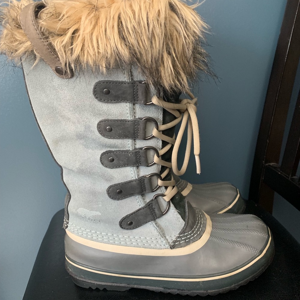 Sorel Joan of Arctic winter boots